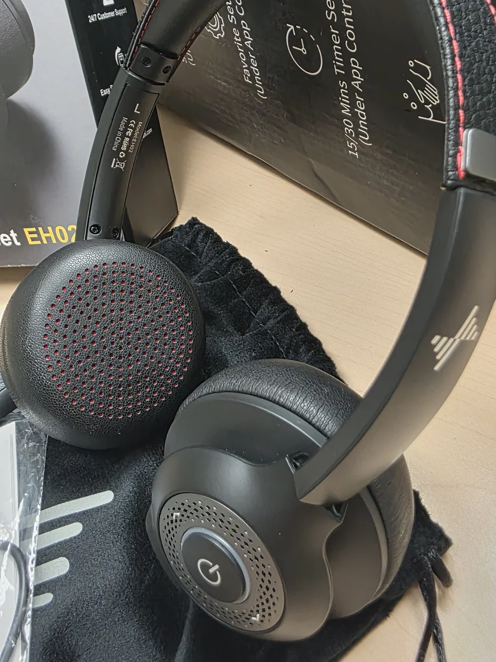 Wireless USB Headset with Boom Mic - Black with Red Accents
